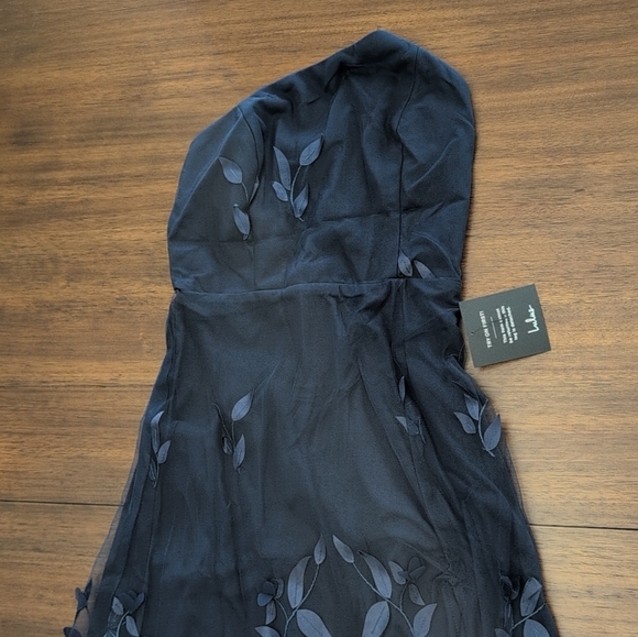 Women's Lulus Navy Blue Abundant Charm 3D Floral Applique Maxi Dress Sz XS NWT - Picture 4 of 16